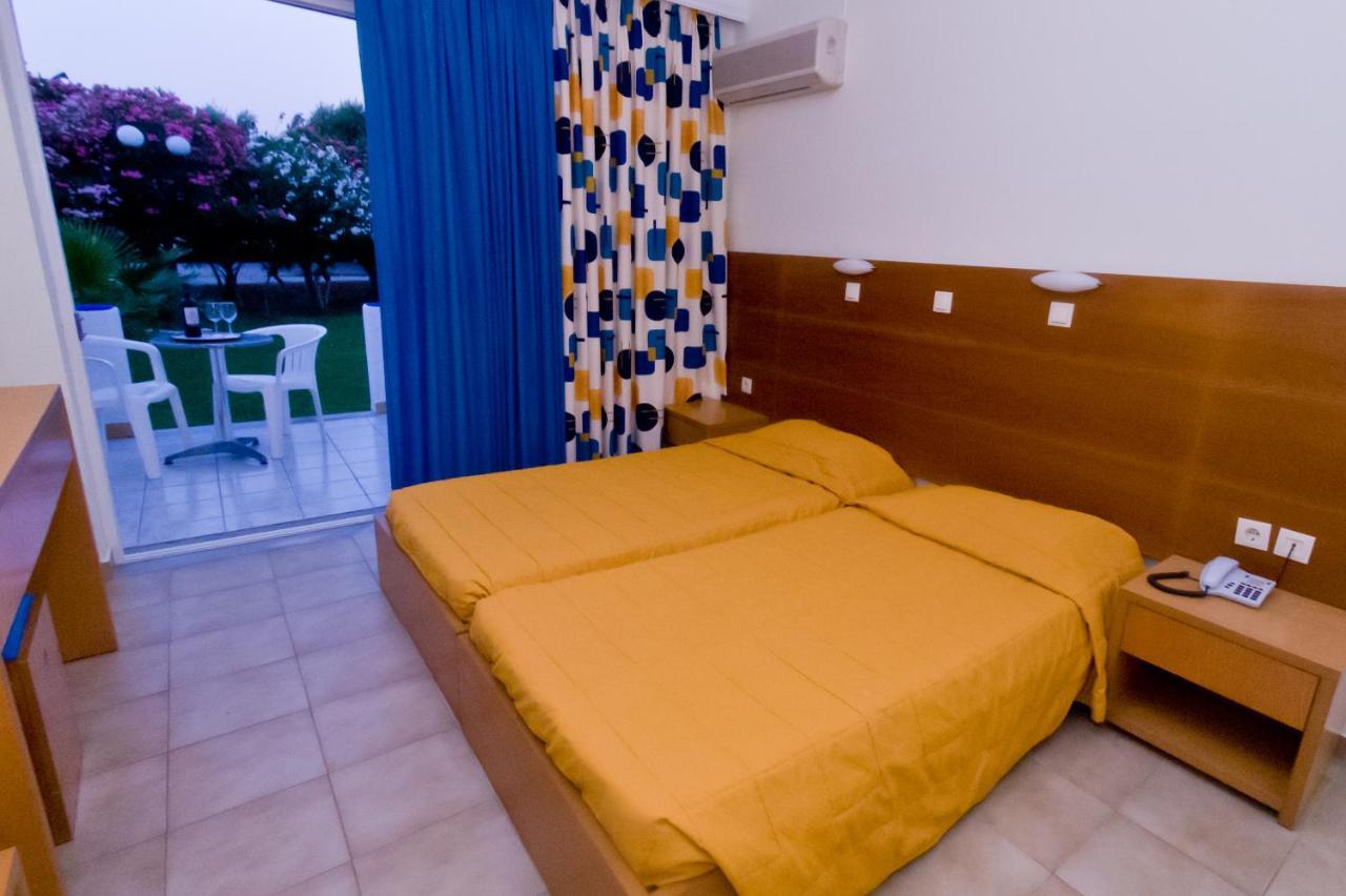 Hotel Tigaki'S Star Exterior photo