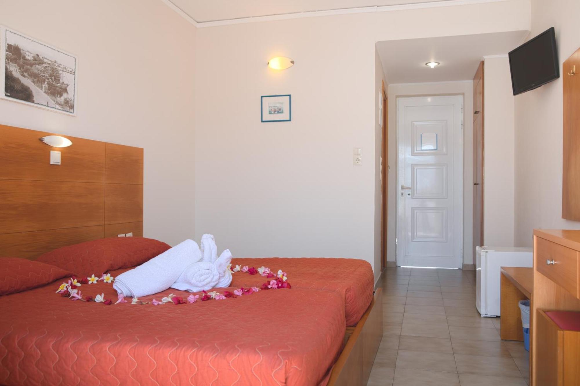 Hotel Tigaki'S Star Exterior photo